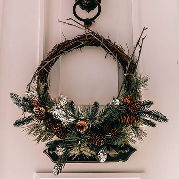 Minimalist Artificial Door Wreath