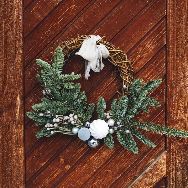 Modern Door Wreath